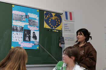 Interkulturelle Wochen: Mitmach-Unterricht an der Gesamtschule Friedenstal