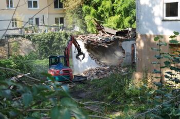 Baufllige Villa am Deichtorwall wird abgerissen